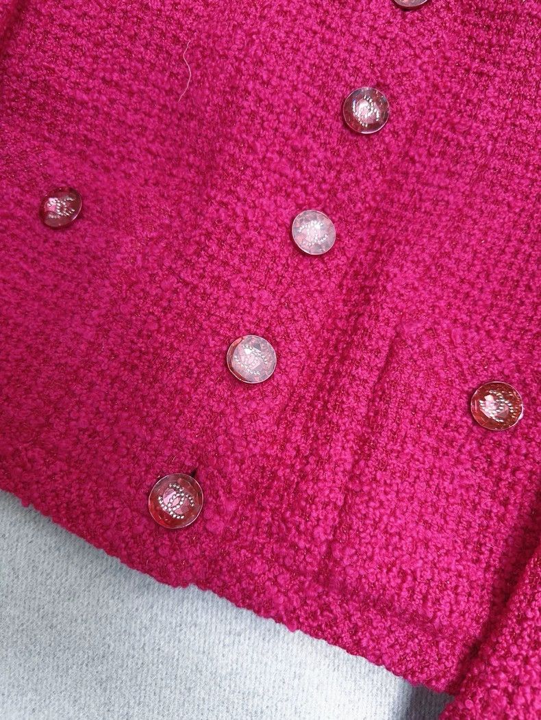 Chanel Chanel 21K Pink Crystal Button Cropped Jacket Size M / US 6-8 / IT 42-44 - 5 Thumbnail