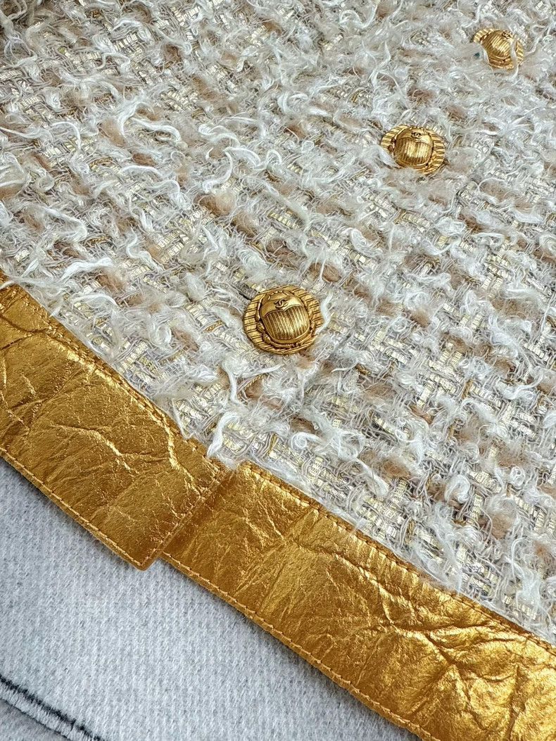 Chanel Chanel 19A Egyptian Gold Pineapple Jacket Size L / US 10 / IT 46 - 4 Thumbnail