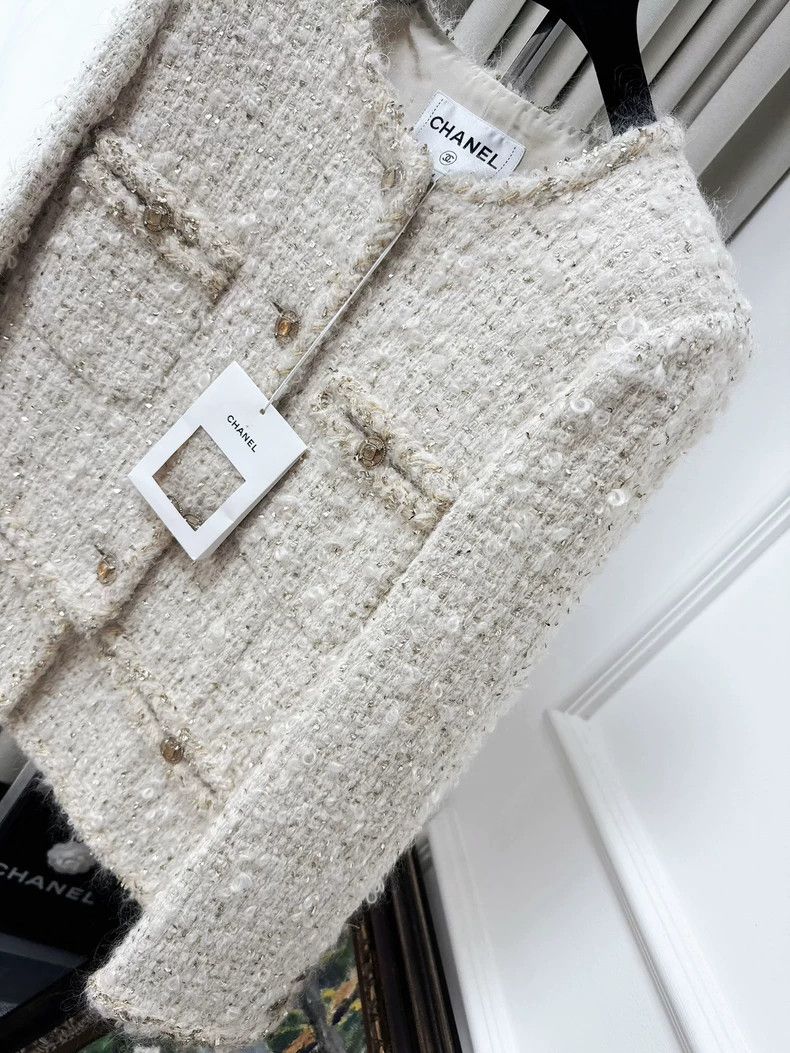 Chanel Chanel 19A Egypt Series Knit Jacket Size L / US 10 / IT 46 - 2 Thumbnail