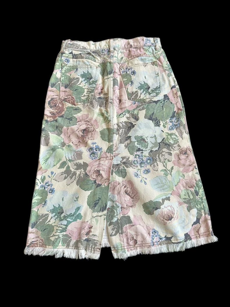 Junya Watanabe Junya Watanabe 2001 Floral Skirt Size 26" / US 2 / IT 38 - 2 Thumbnail