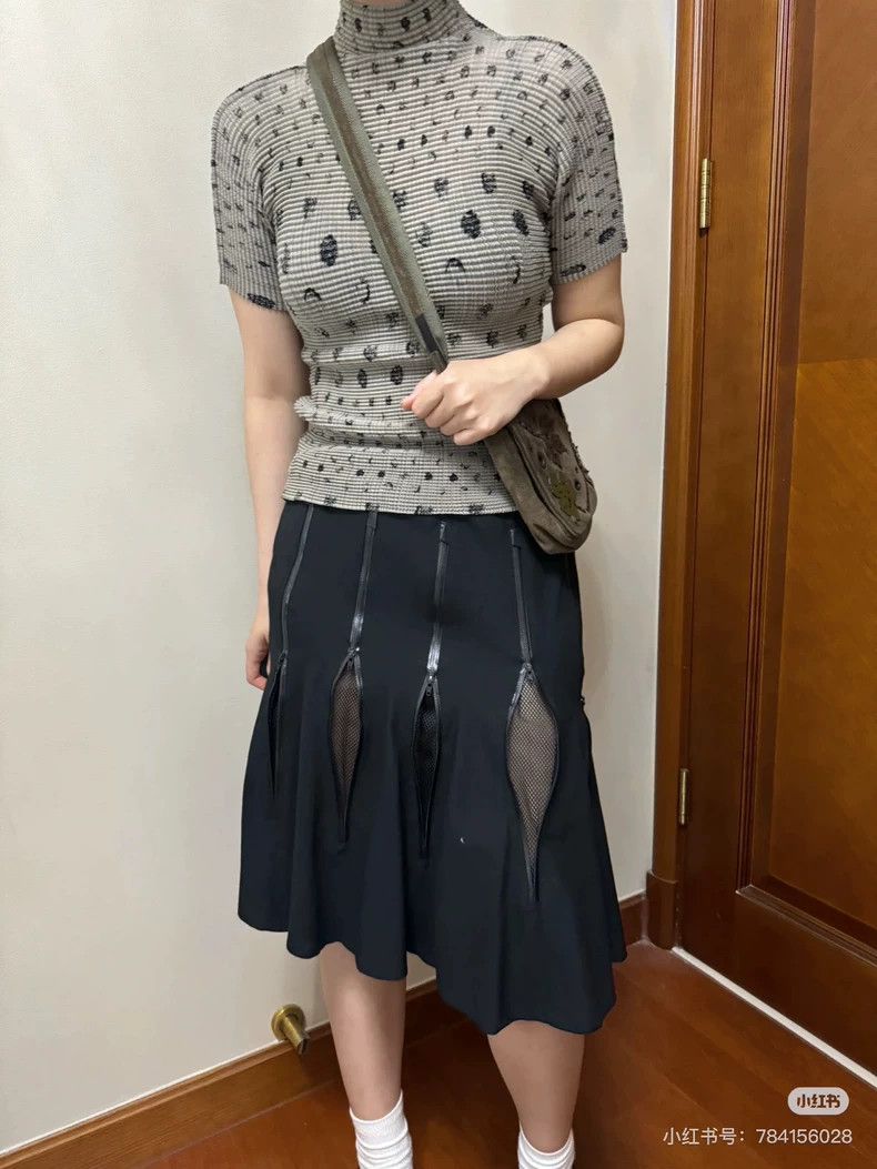 Junya Watanabe Junya Watanabe Wool Zip Mermaid Skirt Size 27" / US 4 / IT 40 - 8 Thumbnail