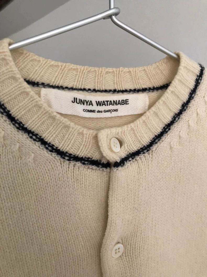Junya Watanabe JUNYA WATANABE Beige Round Neck Sweater Size S / US 4 / IT 40 - 2 Thumbnail