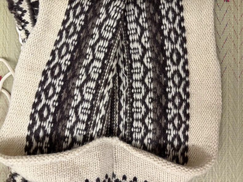 Junya Watanabe Junya Watanabe Vintage Knit Mini Skirt Size 38" / US 16 / IT 52 - 6 Thumbnail