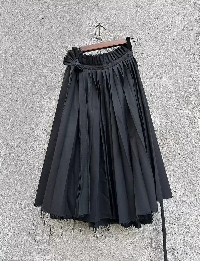 Junya Watanabe Junya Watanabe 1998 Wool Pleated Skirt Size 24" / US 00 / IT 34 - 2 Thumbnail