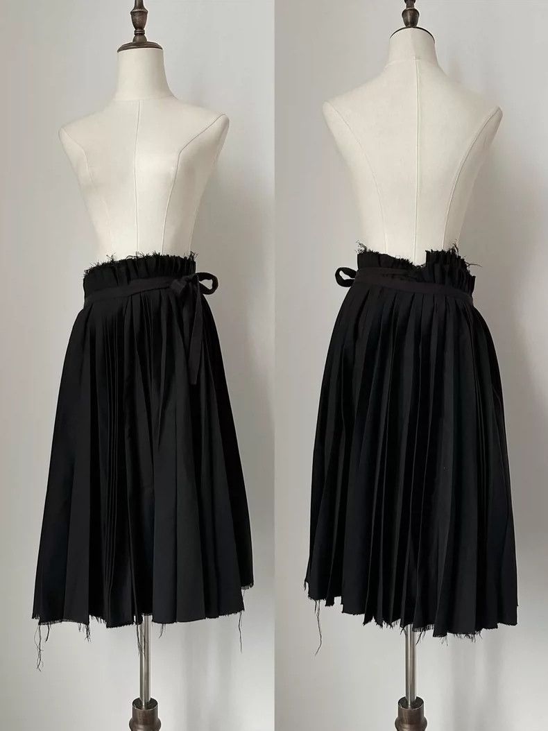 Junya Watanabe Junya Watanabe 1998 Wool Pleated Skirt Size 24" / US 00 / IT 34 - 3 Thumbnail