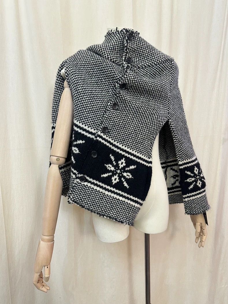 Junya Watanabe Junya Watanabe Comme Des Garcons Cape Coat Size M / US 6-8 / IT 42-44 - 2 Thumbnail