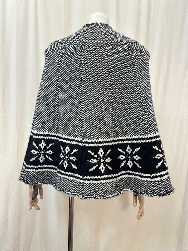 Junya Watanabe Junya Watanabe Comme Des Garcons Cape Coat Size M / US 6-8 / IT 42-44 - 6 Thumbnail