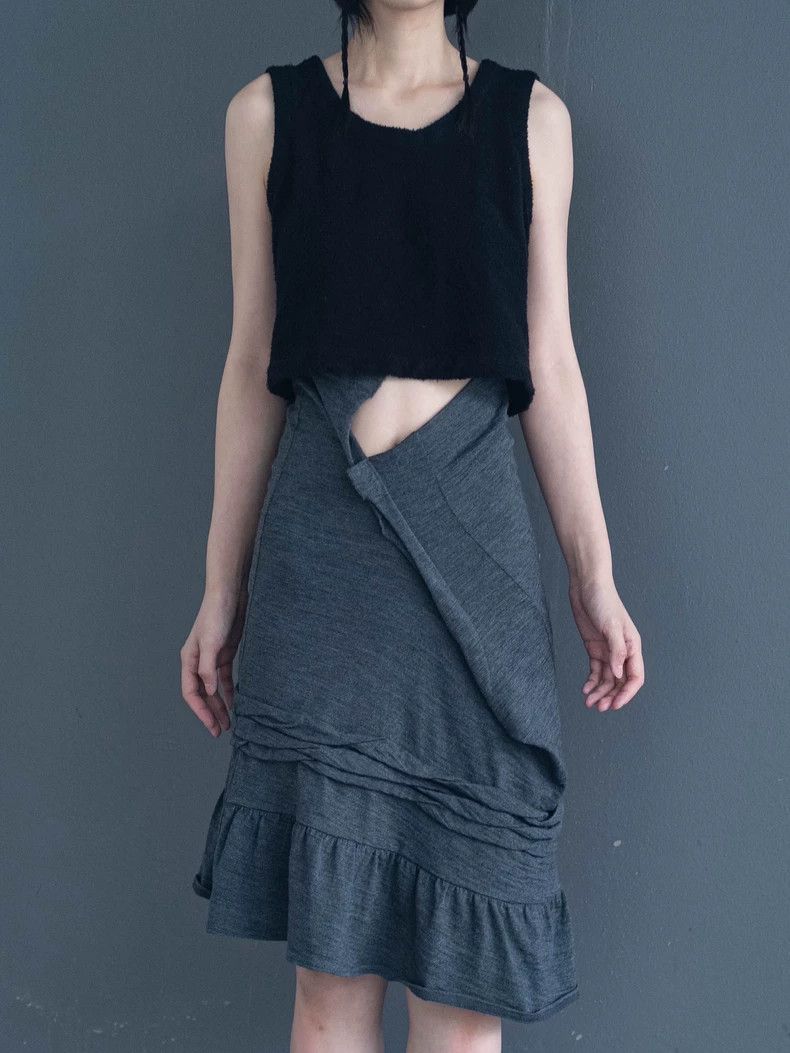 Junya Watanabe Junya Watanabe Gray Wool Asymmetric Skirt Size 30" / US 8 / IT 44 - 8 Thumbnail