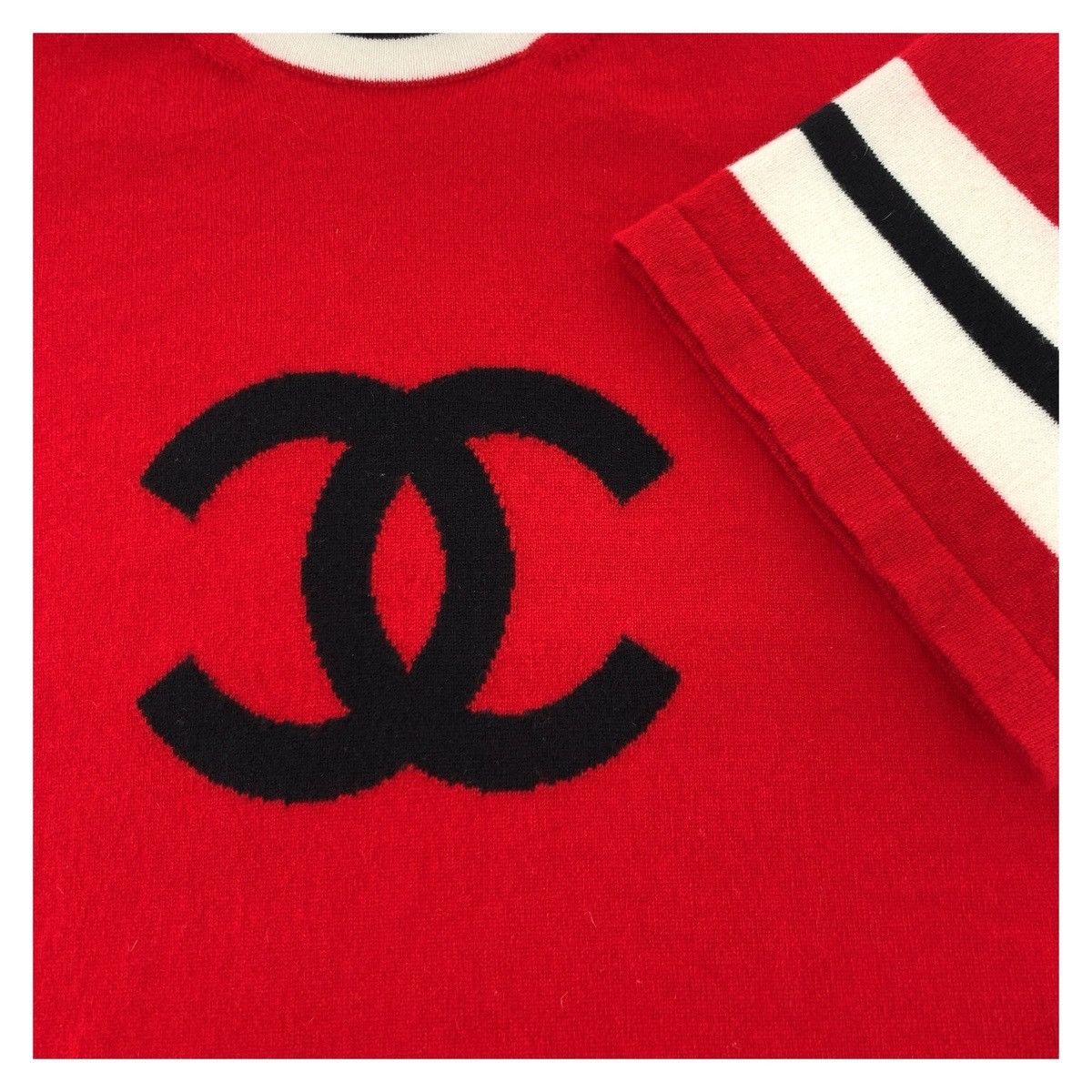 Chanel Chanel Chanel Coco Mark Cashmere Knit T-shirt Others Tops P77451K11189 DUTY FREE for USA Size ONE SIZE - 3 Thumbnail