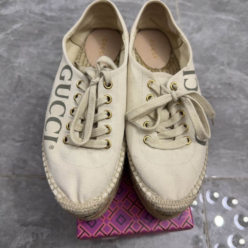 Gucci Gucci Women's Logo Canvas Platform Sneakers 0079 Size US 6 / EU 39 - 2 Thumbnail