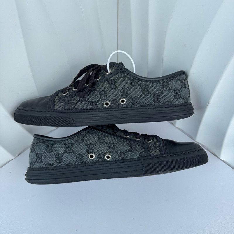 Gucci Gucci Fashion Low-Top Sneakers Black and Blue 0079 Size US 8 / EU 41 - 7 Thumbnail