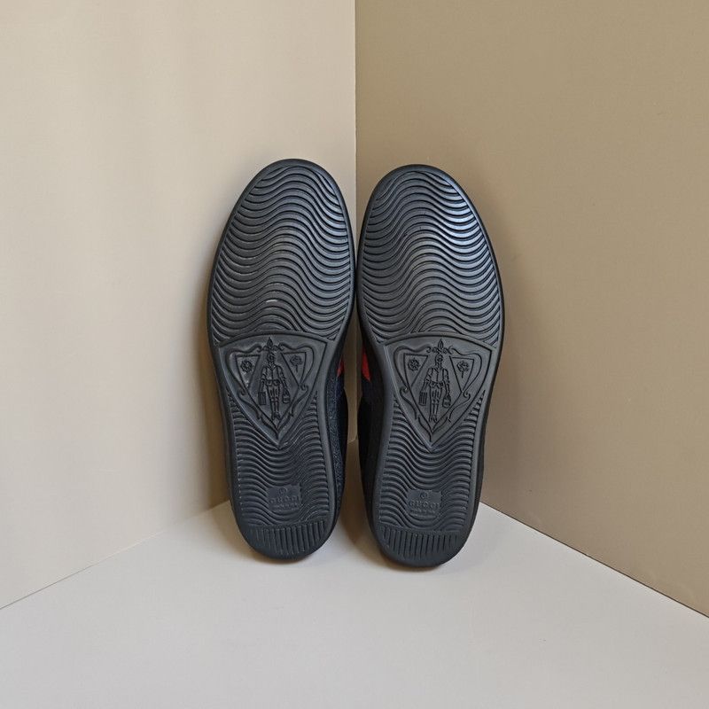 Gucci Gucci Black Leather Bee Embroidered Sneakers 0079 Size US 9.5 / EU 42-43 - 4 Thumbnail