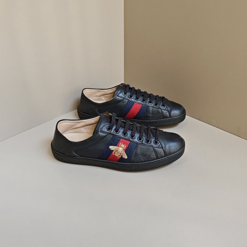 Gucci Gucci Black Leather Bee Embroidered Sneakers 0079 Size US 9.5 / EU 42-43 - 6 Thumbnail