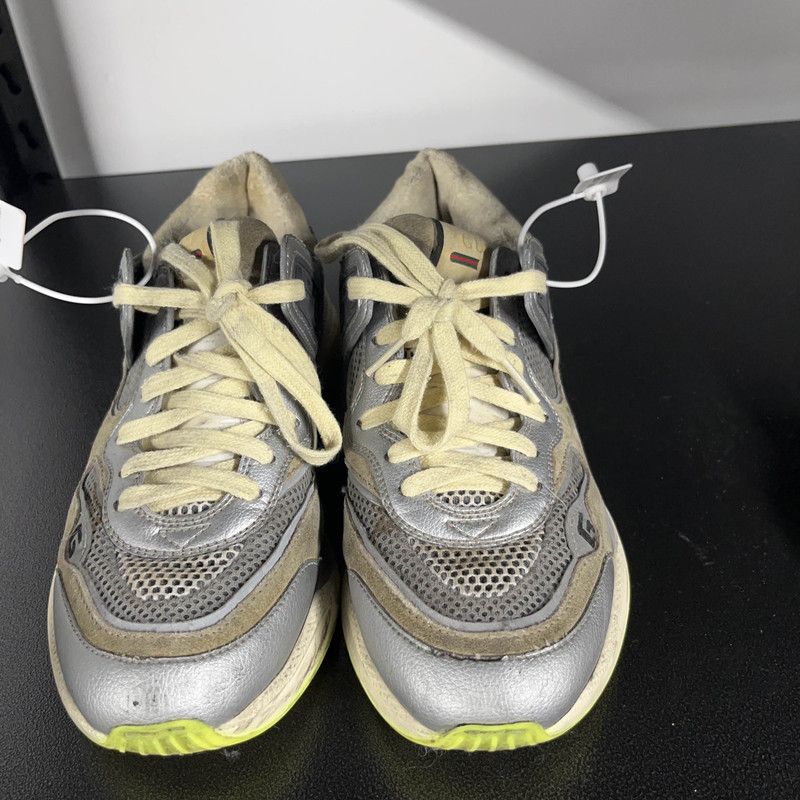 Gucci GUCCI Ultrapace Silver Metallic Low-Top Sneakers 0079 Size US 6.5 / EU 39-40 - 2 Thumbnail