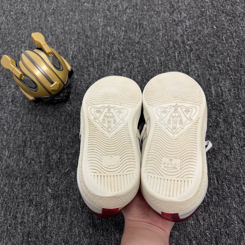 Gucci Gucci Ace Sneakers with Stripes 0079 Size US 9.5 / EU 42-43 - 4 Thumbnail