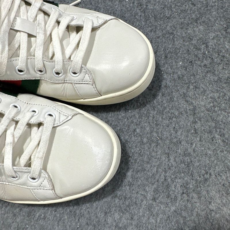 Gucci Gucci Tiger Embroidered Low-Top Sneakers for Men 0079 Size US 9.5 / EU 42-43 - 10 Thumbnail