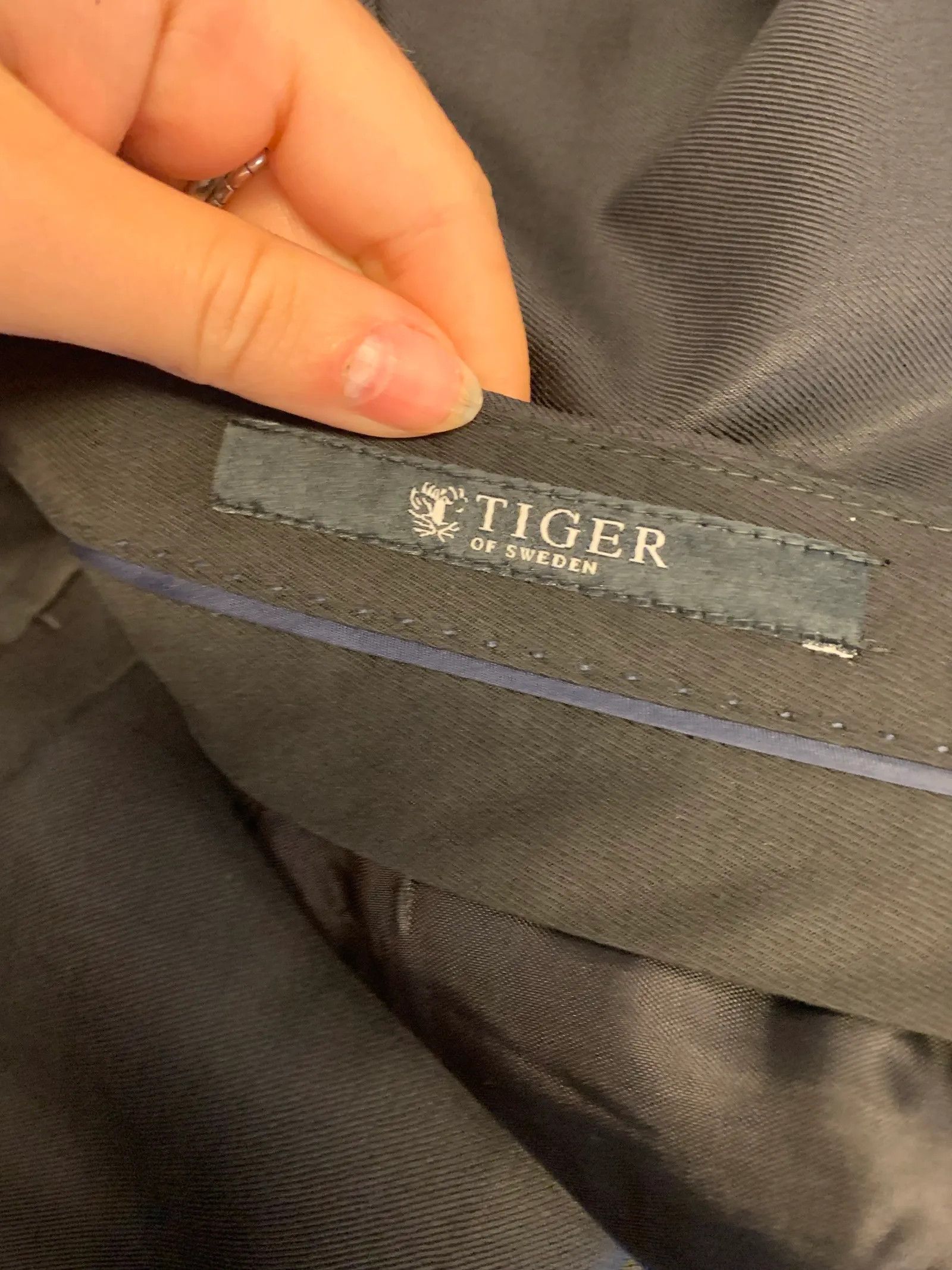 Tiger of Sweden Tiger of Sweden Suit Size 36R - 7 Thumbnail