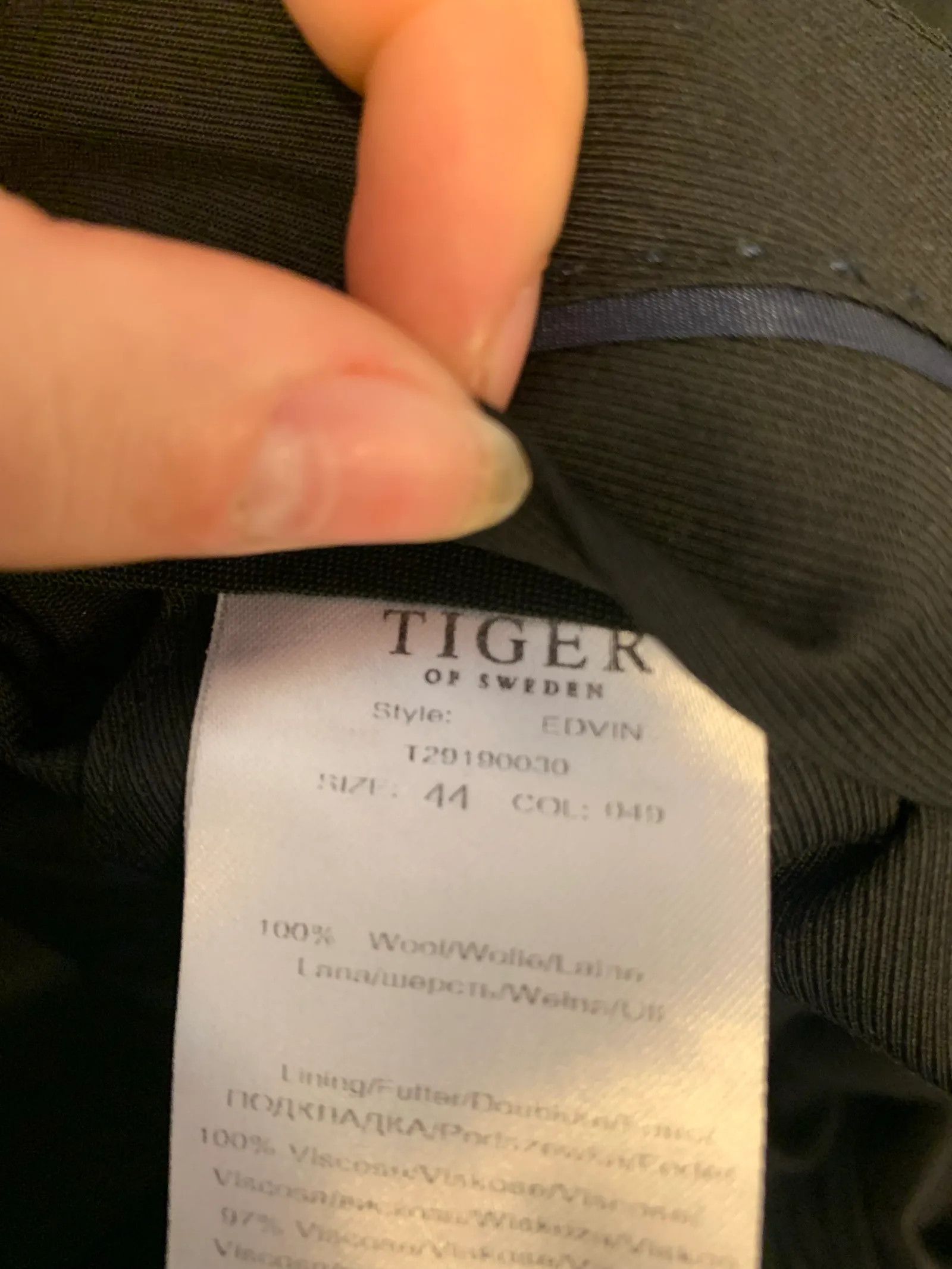 Tiger of Sweden Tiger of Sweden Suit Size 36R - 8 Thumbnail