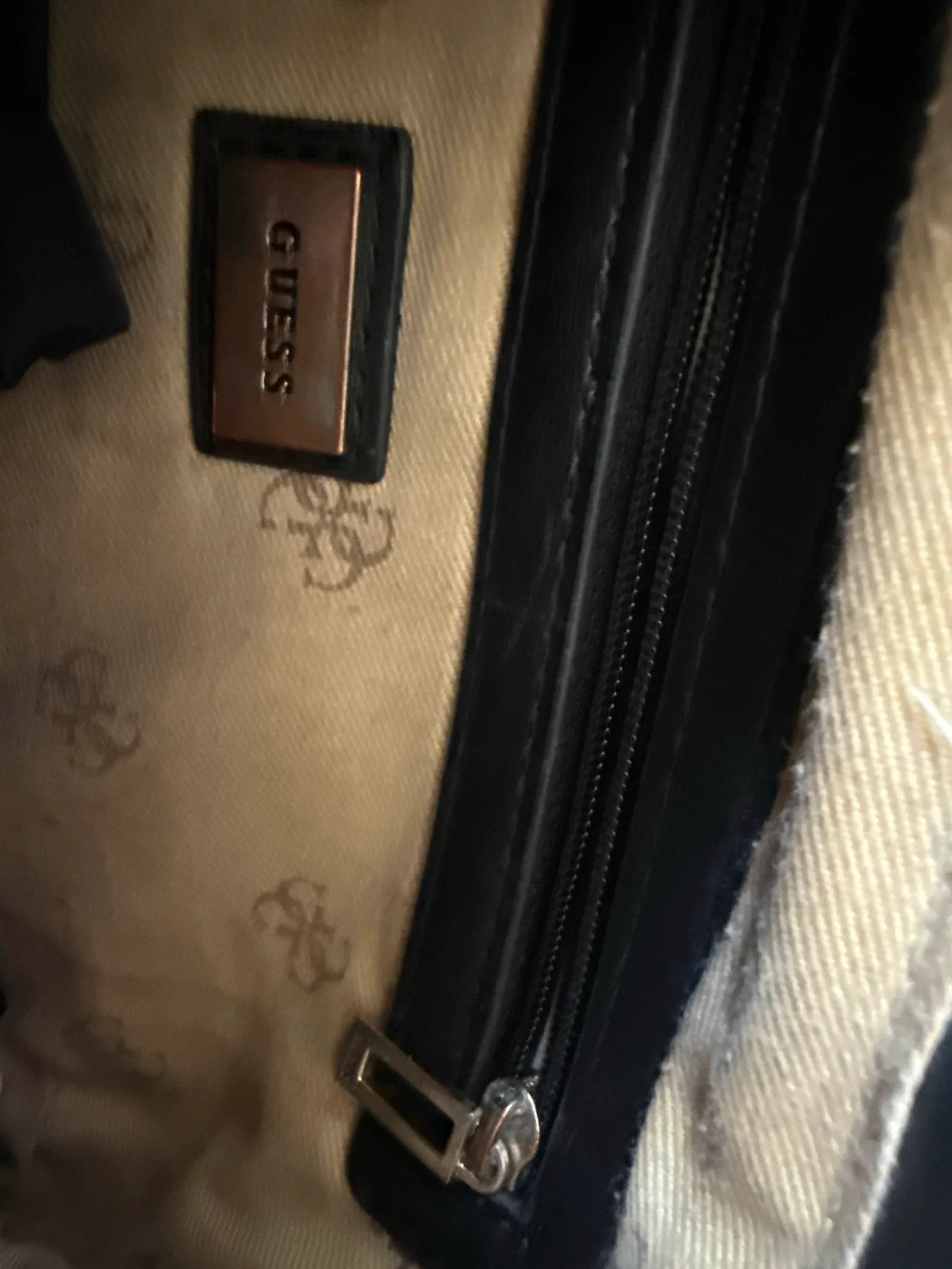 Guess Guess Bucket Bag Size ONE SIZE - 2 Thumbnail