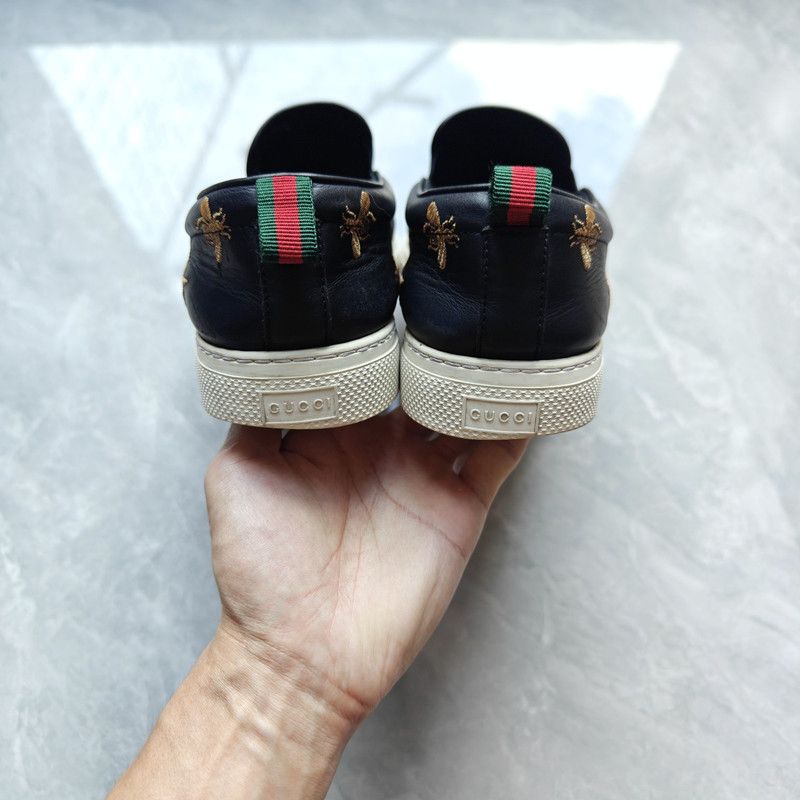 Gucci Gucci Black Bee Embroidered Slip-On Sneakers 0079 Size US 8 / EU 41 - 3 Thumbnail