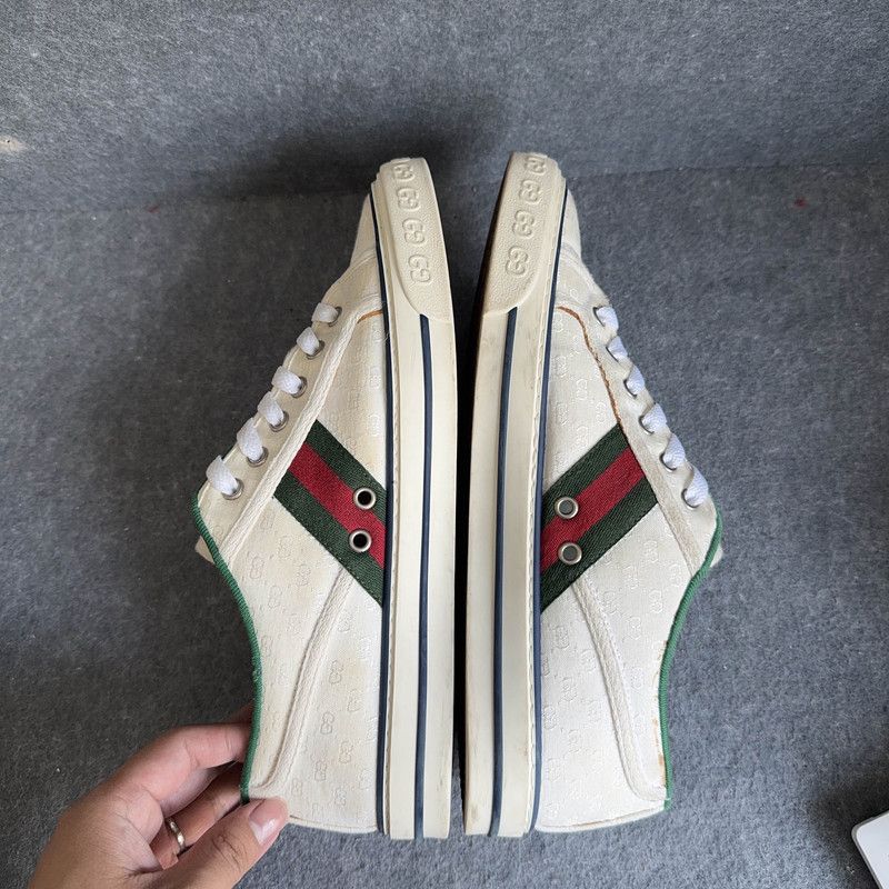 Gucci Gucci Tennis 1977 Vintage Fashion Sneakers for Men 0079 Size US 8 / EU 41 - 6 Thumbnail