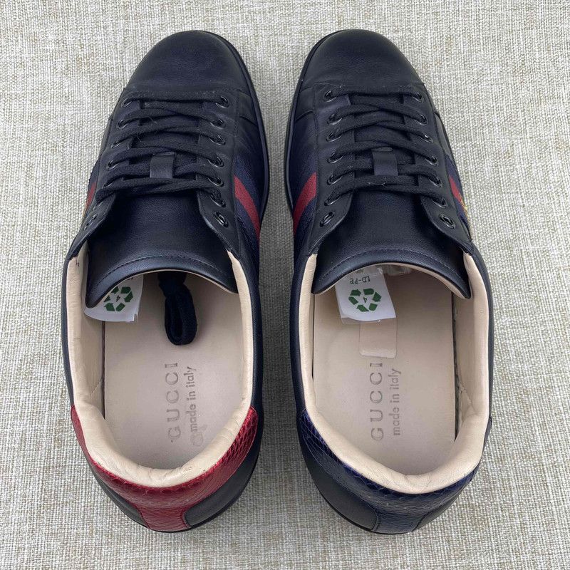 Gucci Gucci Ace Black Bee Embroidered Fashion Sneakers 0079 Size US 9.5 / EU 42-43 - 8 Thumbnail