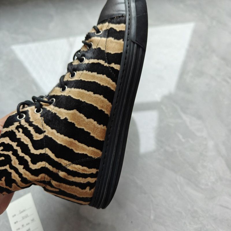 Gucci Gucci Black and Yellow Casual Sneakers 0079 Size US 8 / EU 41 - 9 Thumbnail