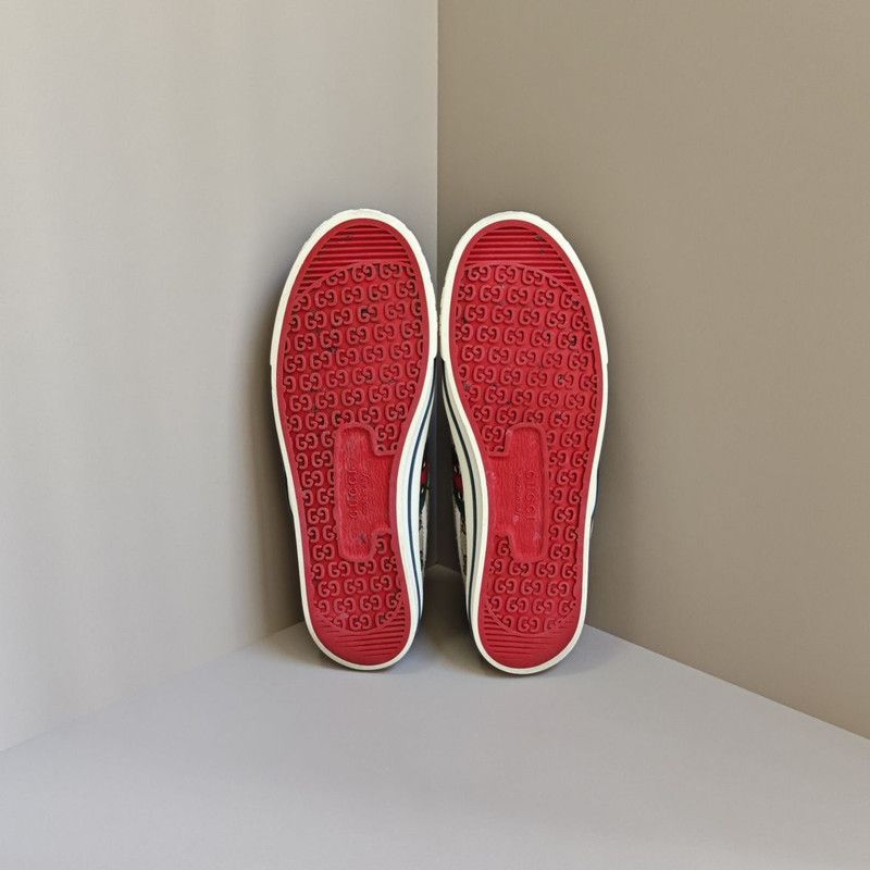 Gucci Gucci Tennis 1977 Fashion Low-top Sneakers for Men 0079 Size US 9.5 / EU 42-43 - 4 Thumbnail
