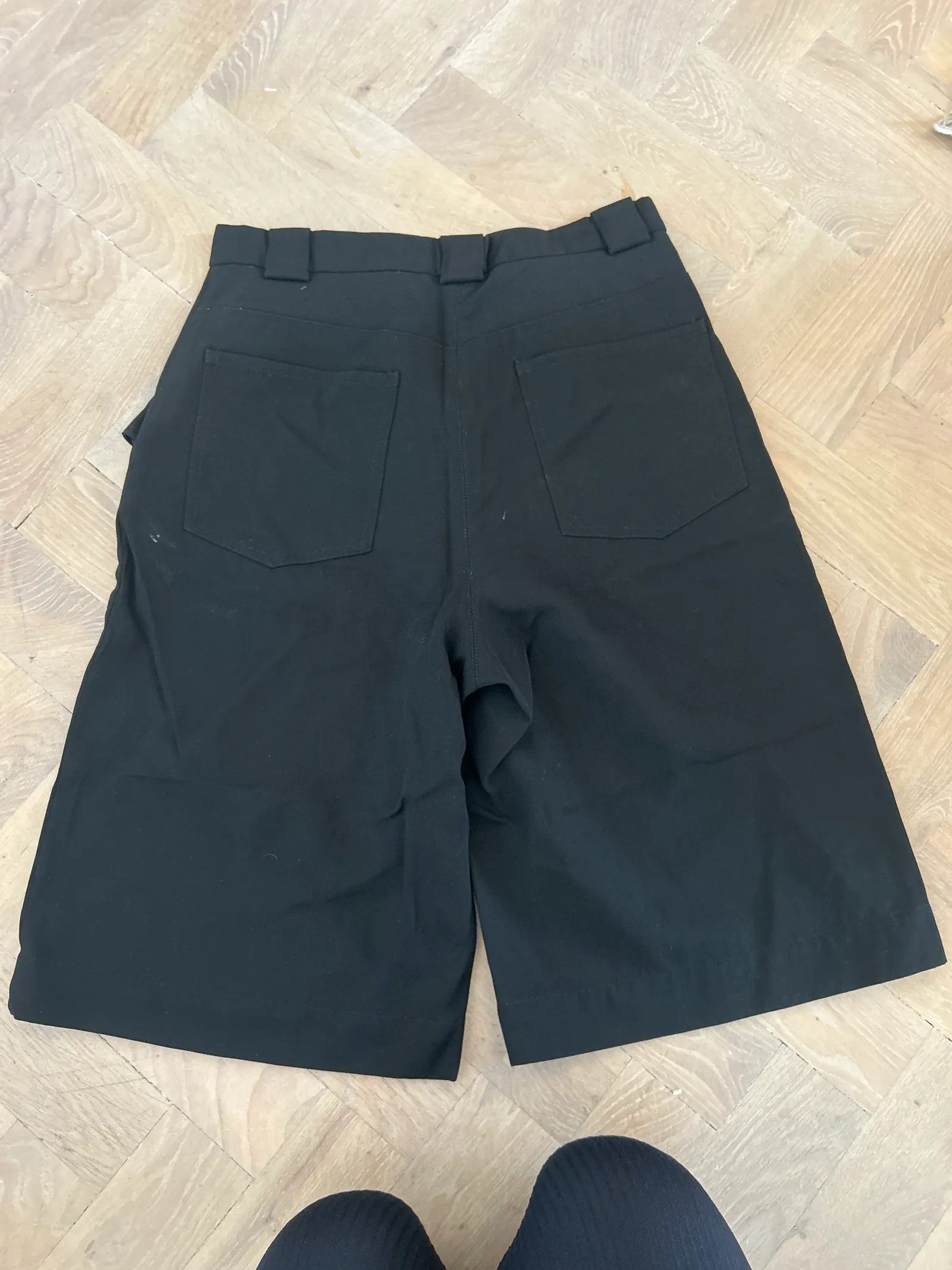Acne Studios Acne Studios Shorts Size 26" / US 2 / IT 38 - 3 Thumbnail