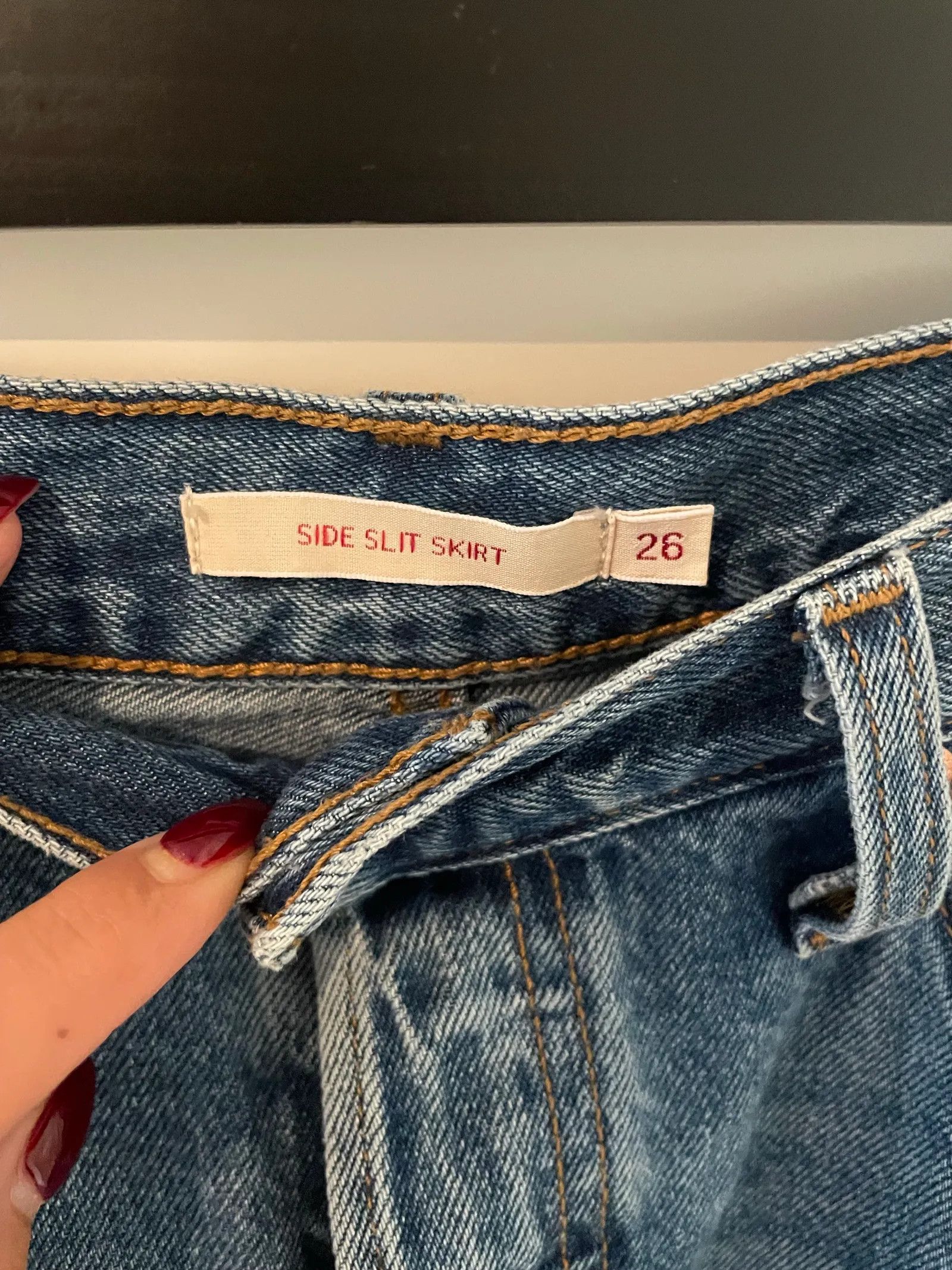Levi's Levi's Side slit skirt Skirt Size 26" / US 2 / IT 38 - 2 Thumbnail