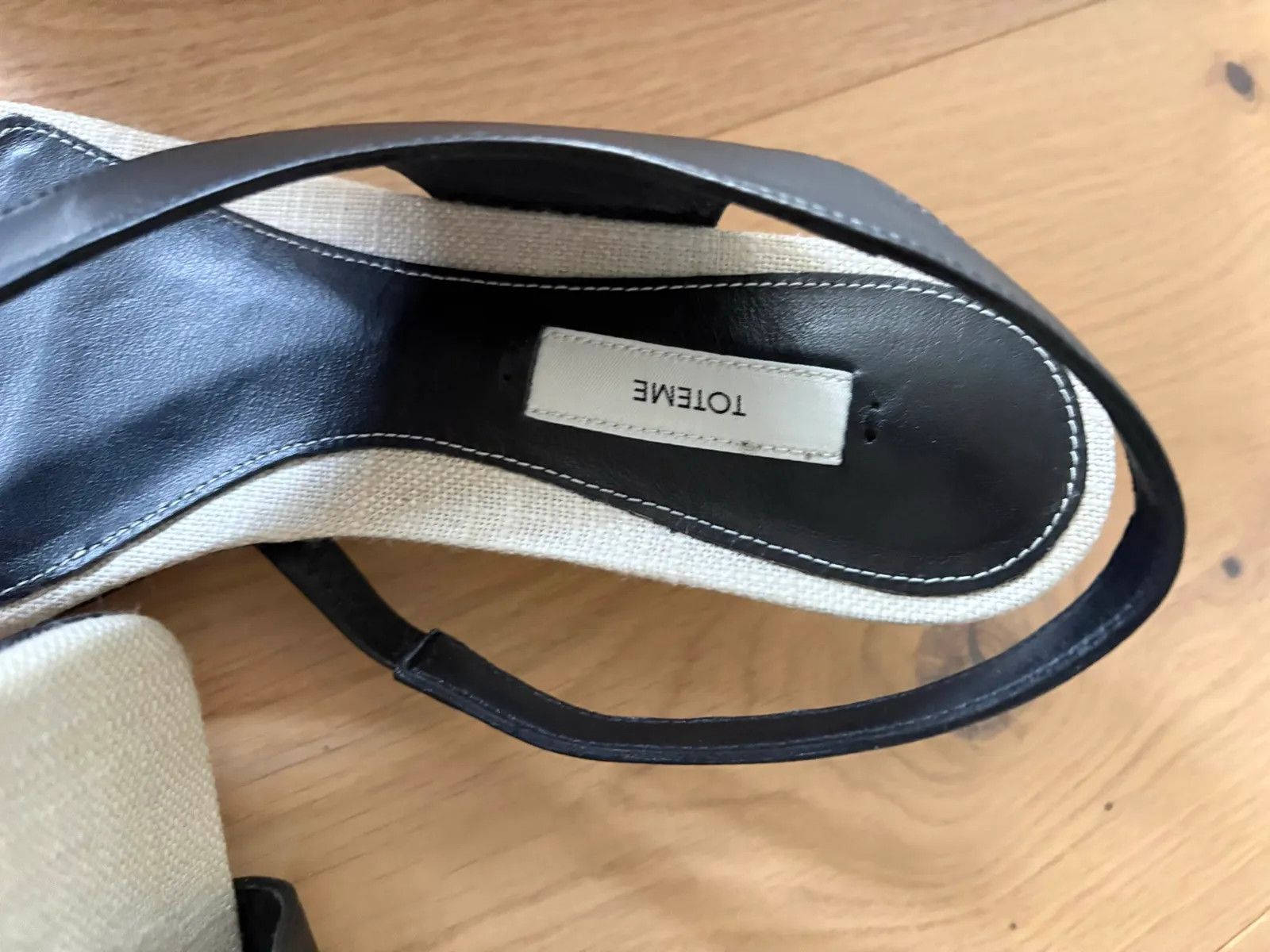 Toteme Toteme Sandals Size US 11 / IT 41 - 2 Thumbnail