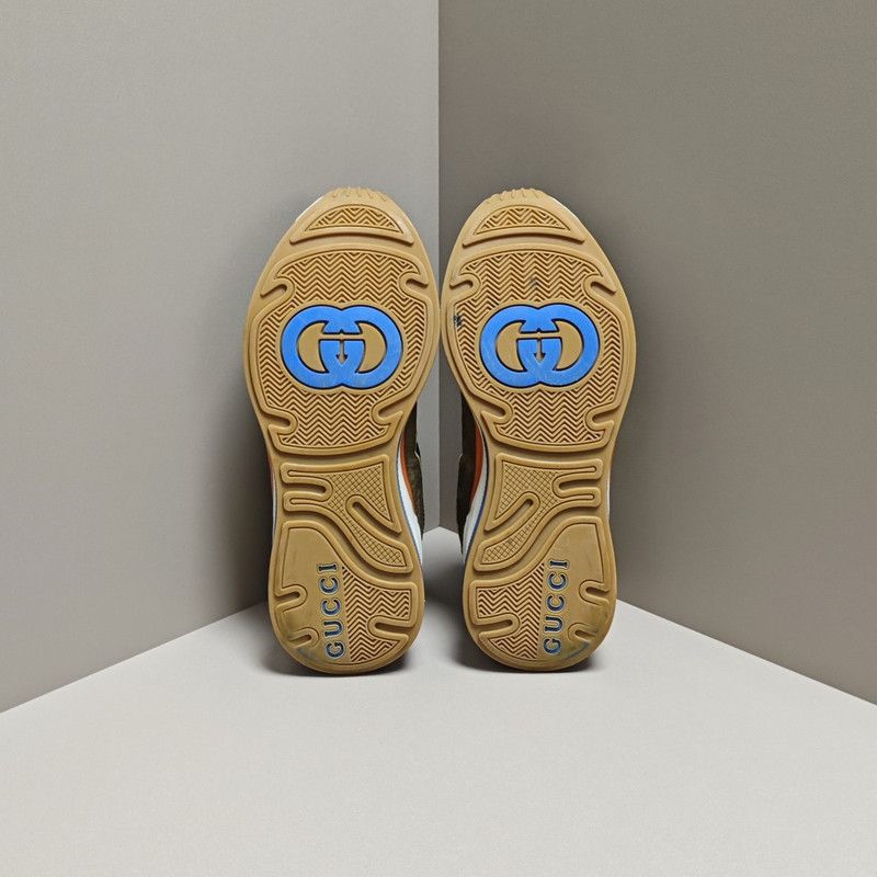 Gucci Gucci Ultrapace Low-Top Sneaker in Rock Grey 0079 Size US 9 / EU 42 - 4 Thumbnail