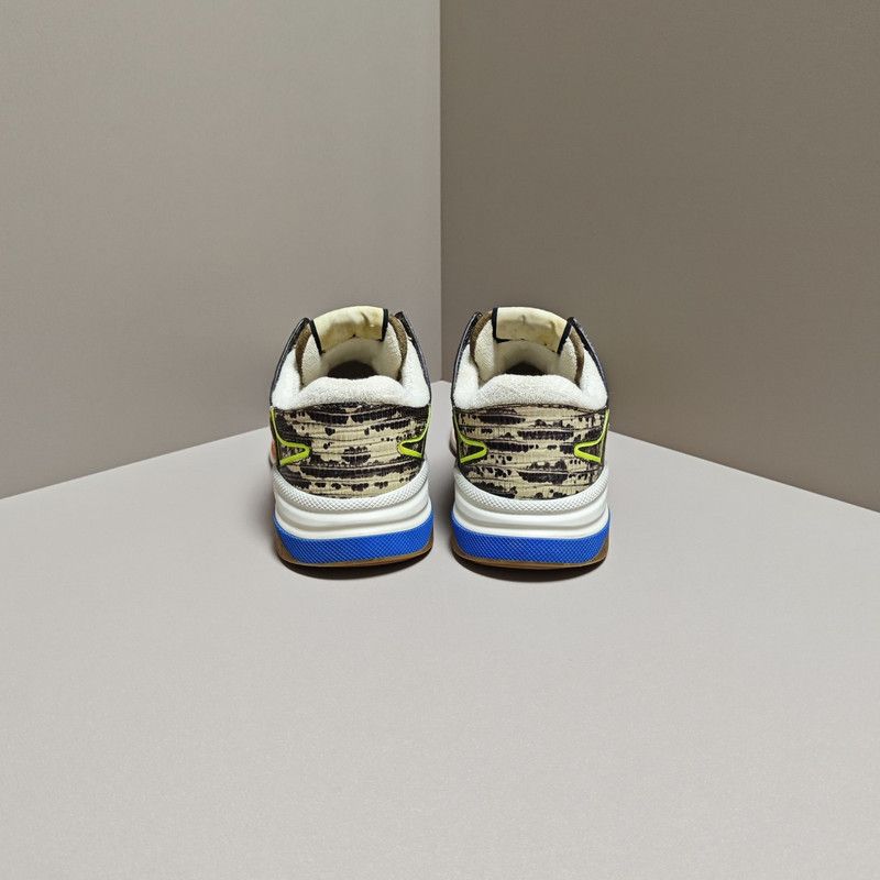 Gucci Gucci Ultrapace Low-Top Sneaker in Rock Grey 0079 Size US 9 / EU 42 - 3 Thumbnail