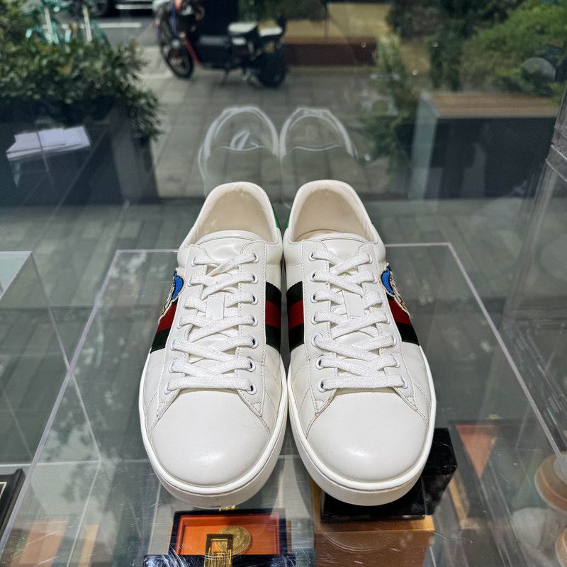 Gucci Gucci x Disney Donald Duck Low-Top Sneakers 0079 Size US 8.5 / EU 41-42 - 2 Thumbnail