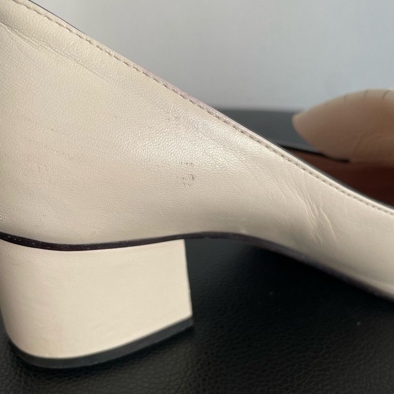 Gucci Gucci White Fringed GG Buckle Heeled Loafers 0079 Size US 5 / EU 37 - 21 Thumbnail