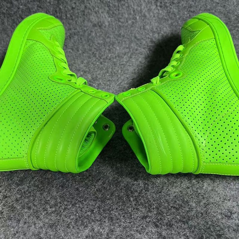 Gucci Gucci High-Top Sneakers in Vibrant Green 0079 Size US 7.5 / EU 40-41 - 8 Thumbnail