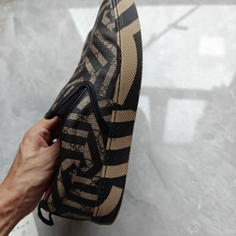 Gucci Gucci Leather Stylish Casual Slip-ons 0079 Size US 7 / EU 40 - 6 Thumbnail