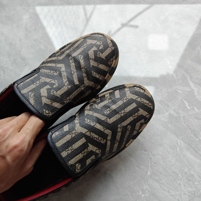 Gucci Gucci Leather Stylish Casual Slip-ons 0079 Size US 7 / EU 40 - 7 Thumbnail
