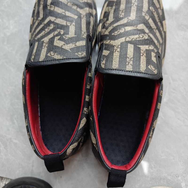 Gucci Gucci Leather Stylish Casual Slip-ons 0079 Size US 7 / EU 40 - 11 Thumbnail