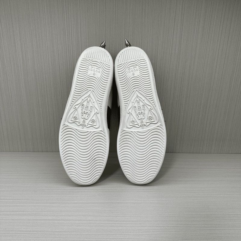 Gucci Gucci Studded Fashion Sneakers in White 0079 Size US 7.5 / EU 40-41 - 4 Thumbnail