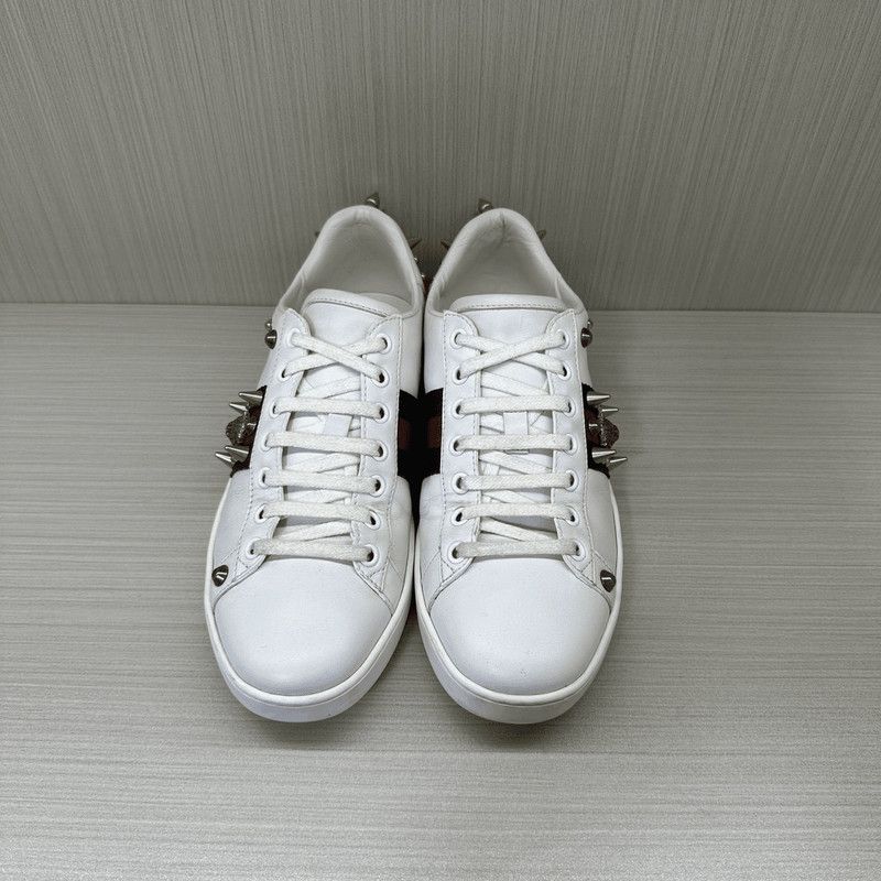 Gucci Gucci Studded Fashion Sneakers in White 0079 Size US 7.5 / EU 40-41 - 2 Thumbnail
