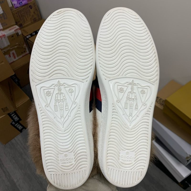 Gucci Gucci Embroidered Bee Casual Sneaker for Men 0079 Size US 9.5 / EU 42-43 - 4 Thumbnail