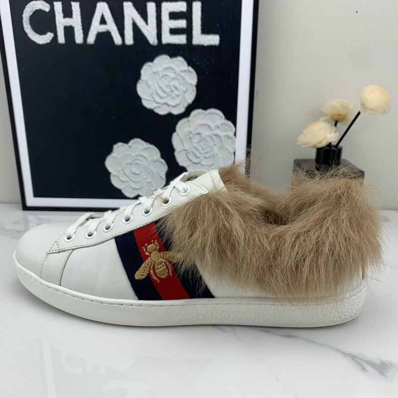 Gucci Gucci Embroidered Bee Casual Sneaker for Men 0079 Size US 9.5 / EU 42-43 - 6 Thumbnail