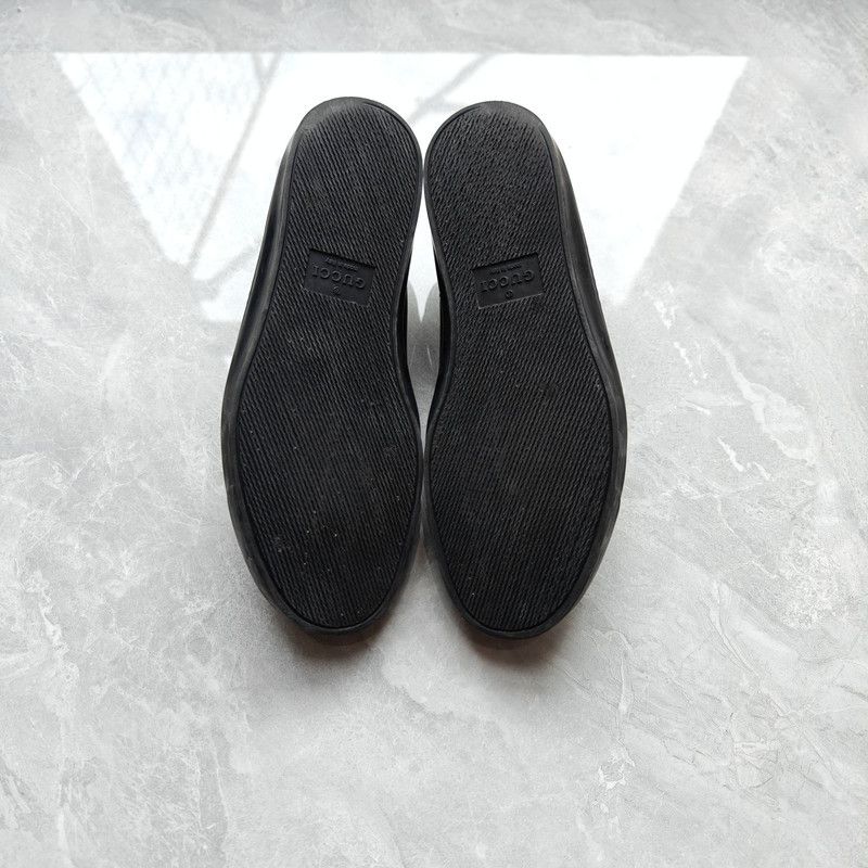Gucci Gucci Distressed Leather Low-Top Sneakers for Men 0079 Size US 8.5 / EU 41-42 - 4 Thumbnail