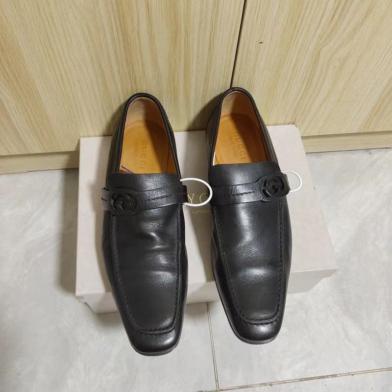 Gucci Classic Logo Leather Shoes for Men 0079