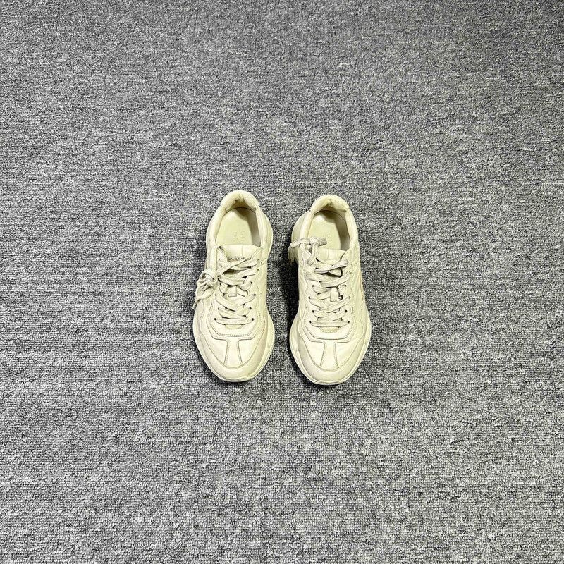 Gucci Gucci Rhyton Chunky Low-Top Sneakers for Men 0079 Size US 8.5 / EU 41-42 - 2 Thumbnail