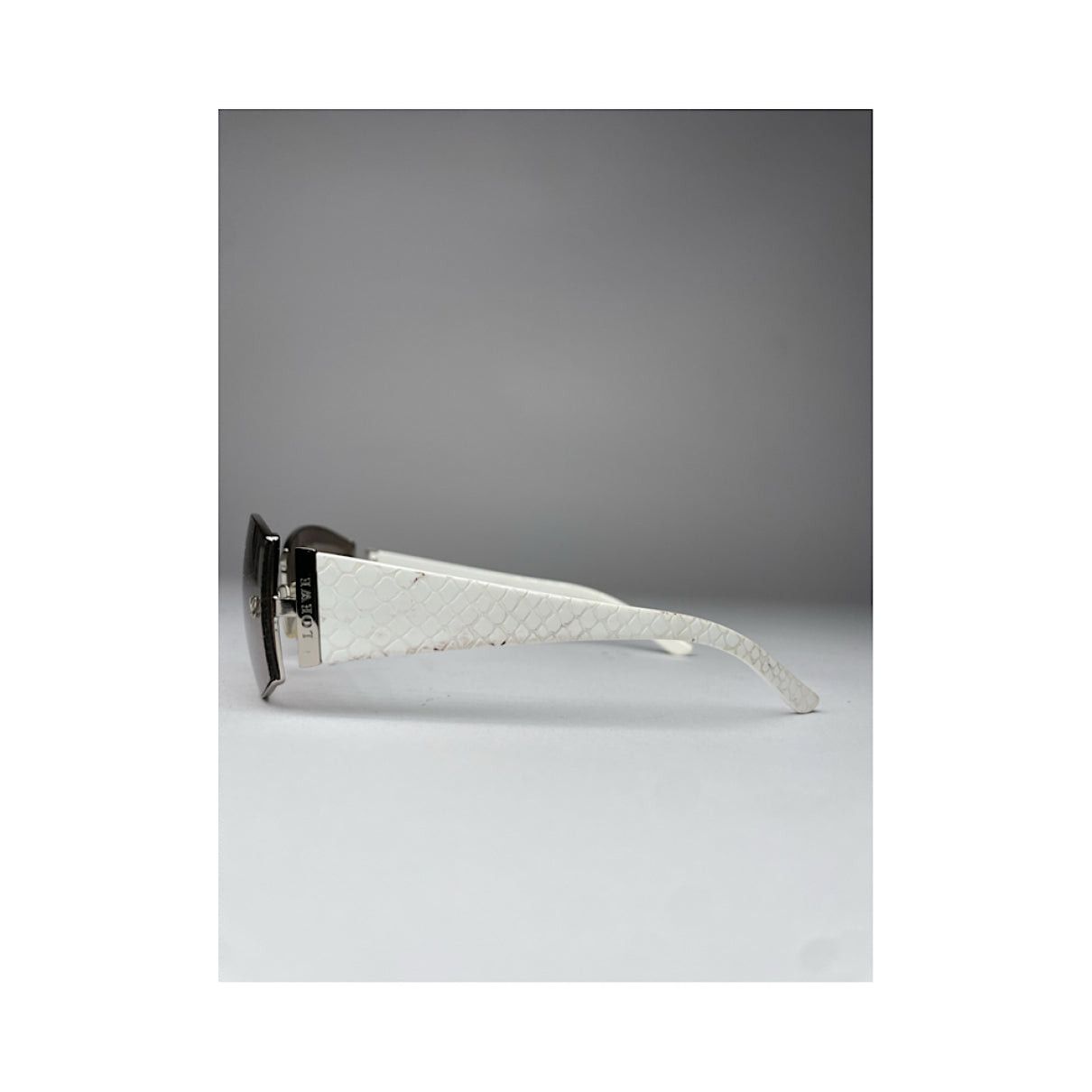 Loewe White Plastic Sunglasses Size ONE SIZE - 4 Thumbnail