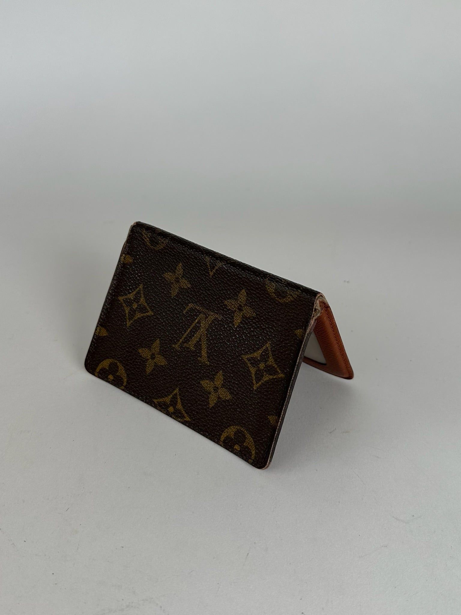 Louis Vuitton Vintage leather Monogram Card Holder Brown Size ONE SIZE - 7 Thumbnail