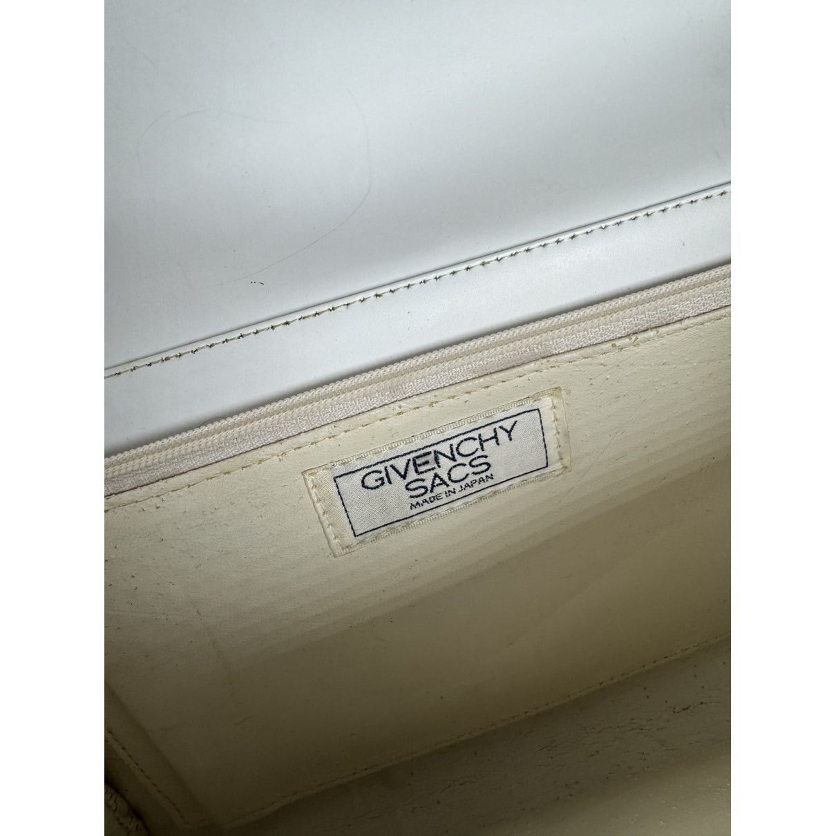 Givenchy 4G White Leather Handbag Size ONE SIZE - 3 Thumbnail