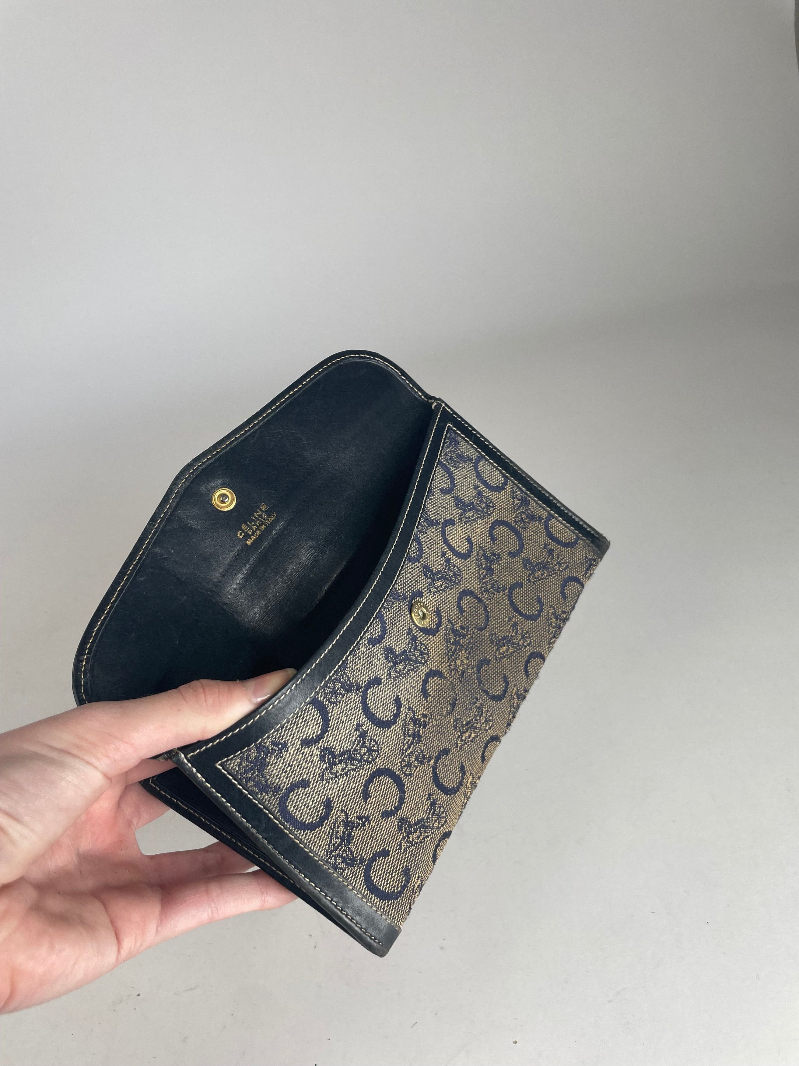 Celine Vintage Paris Leather Wallet Black Grey Size ONE SIZE - 2 Thumbnail